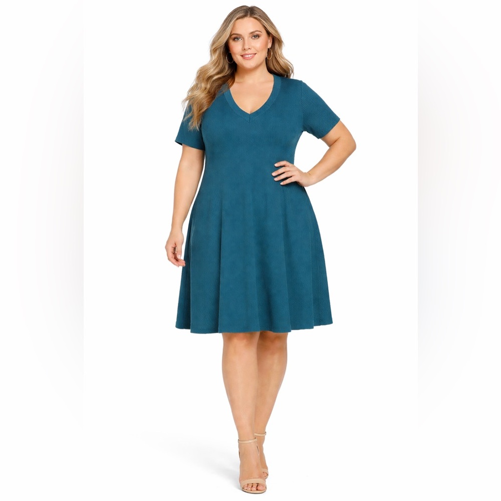 Teal V‑Neck Ribbed Knit Dress